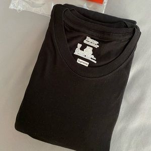 Supreme Hanes Tagless Tees-Black-Large-1pc